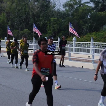 Runner Photo 7184086