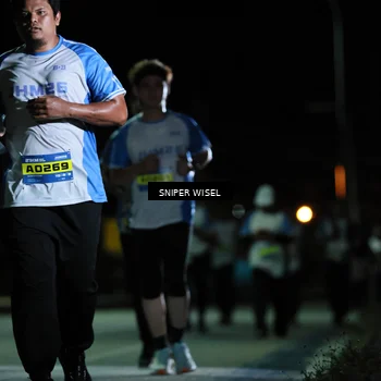 Runner Photo 7184094