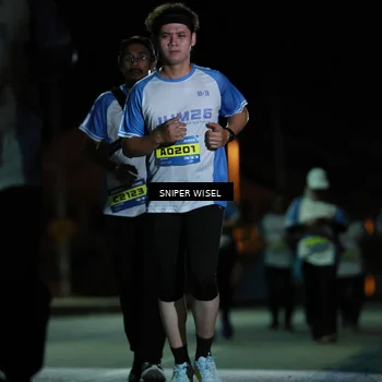 Runner Photo 7184099