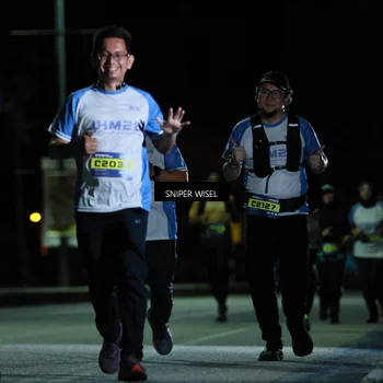 Runner Photo 7184106