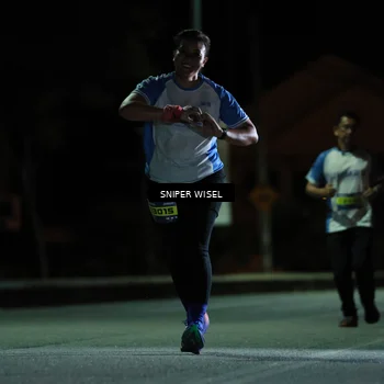 Runner Photo 7184107