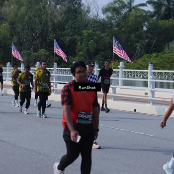 Runner Photo 7184117