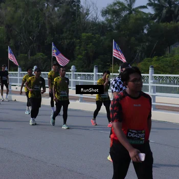 Runner Photo 7184129