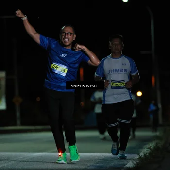 Runner Photo 7184148