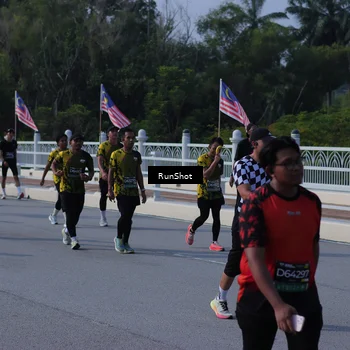 Runner Photo 7184151