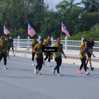 Runner Photo 7184173