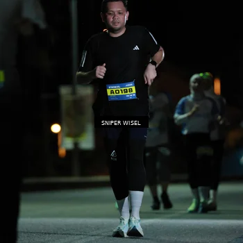 Runner Photo 7184248