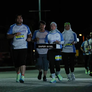 Runner Photo 7184255