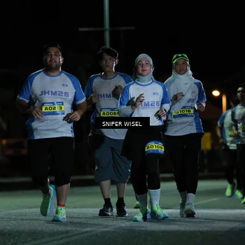 Runner Photo 7184259