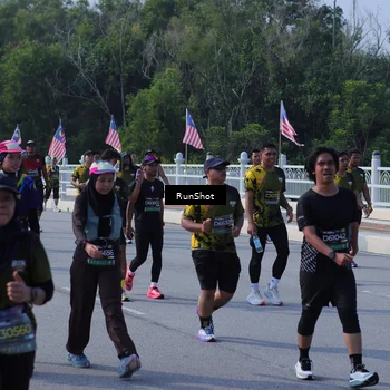 Runner Photo 7184278