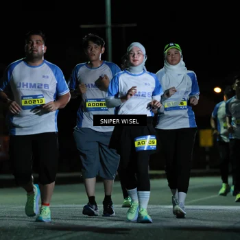 Runner Photo 7184284