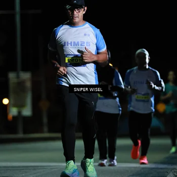 Runner Photo 7184298