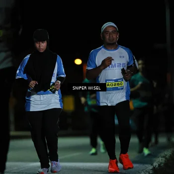 Runner Photo 7184302