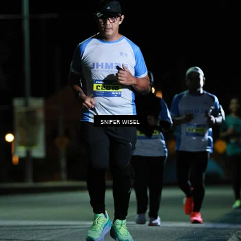 Runner Photo 7184303