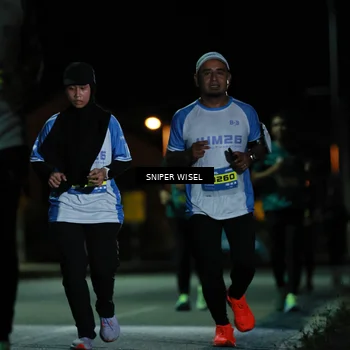 Runner Photo 7184308