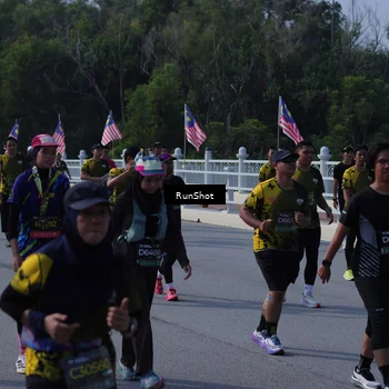 Runner Photo 7184324