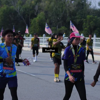 Runner Photo 7184328