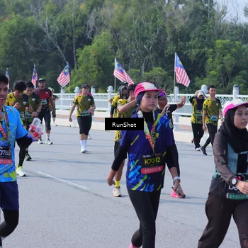 Runner Photo 7184335