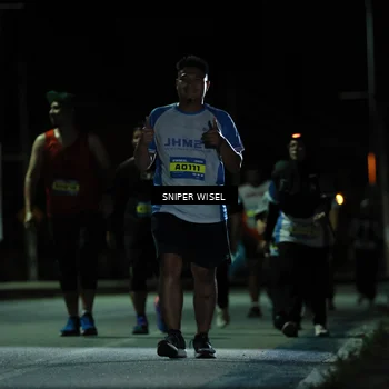 Runner Photo 7184395