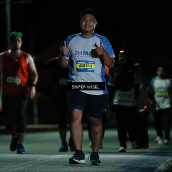 Runner Photo 7184407
