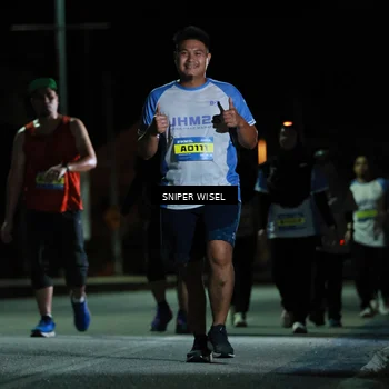 Runner Photo 7184408