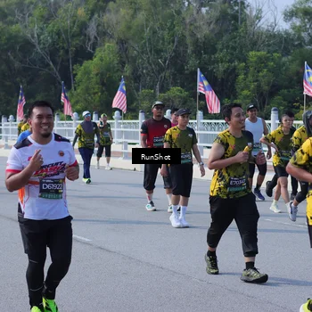 Runner Photo 7184438