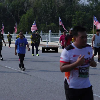 Runner Photo 7184466