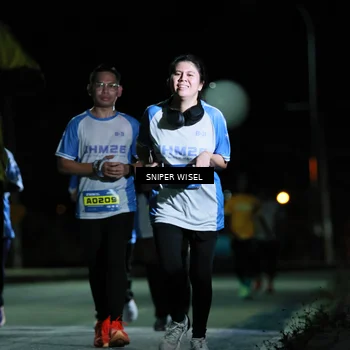 Runner Photo 7184476