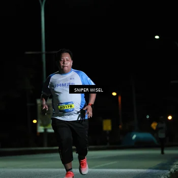 Runner Photo 7184519