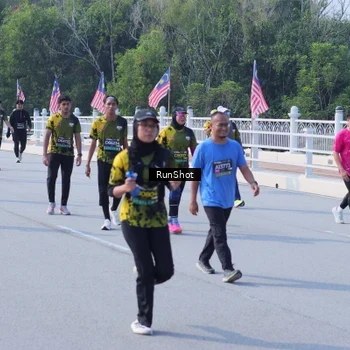 Runner Photo 7184526