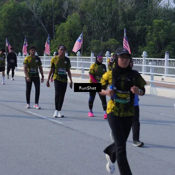 Runner Photo 7184541