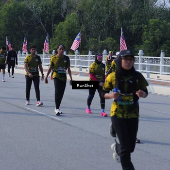 Runner Photo 7184547