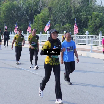 Runner Photo 7184589