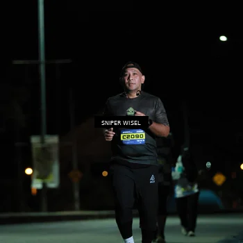 Runner Photo 7184602