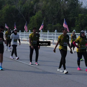 Runner Photo 7184608