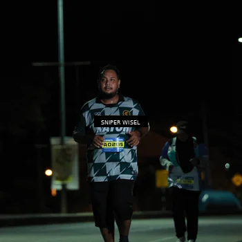 Runner Photo 7184624