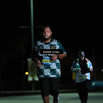 Runner Photo 7184630