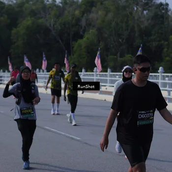 Runner Photo 7184708