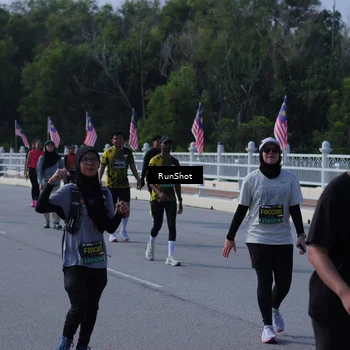 Runner Photo 7184719