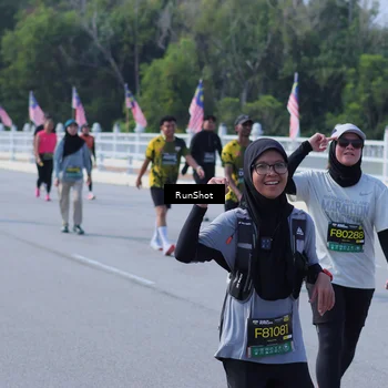 Runner Photo 7184754