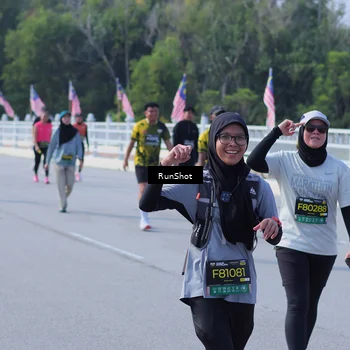 Runner Photo 7184756