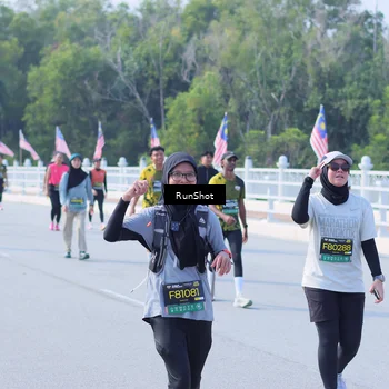 Runner Photo 7184760