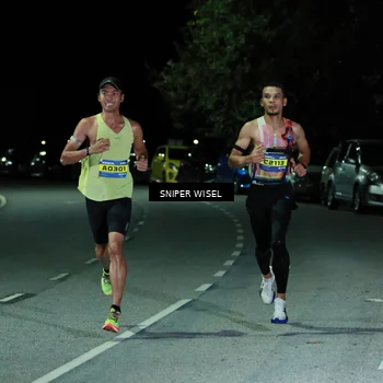 Runner Photo 7184772