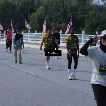 Runner Photo 7184792