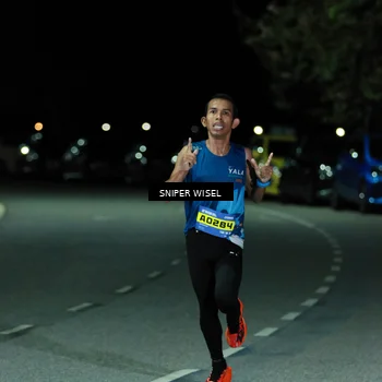 Runner Photo 7184859