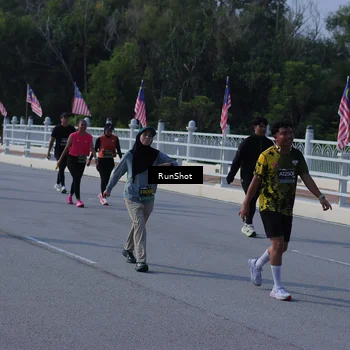 Runner Photo 7184862
