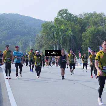 Runner Photo 7184893