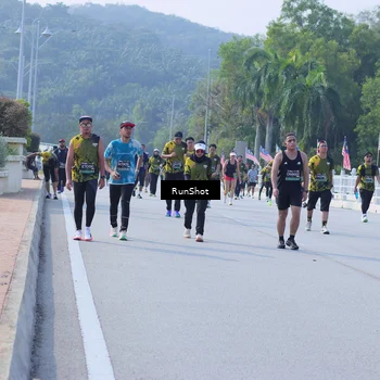 Runner Photo 7184906