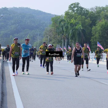 Runner Photo 7184925
