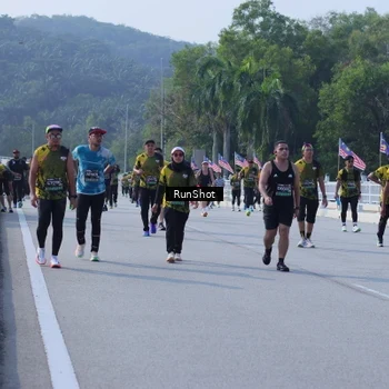 Runner Photo 7184940